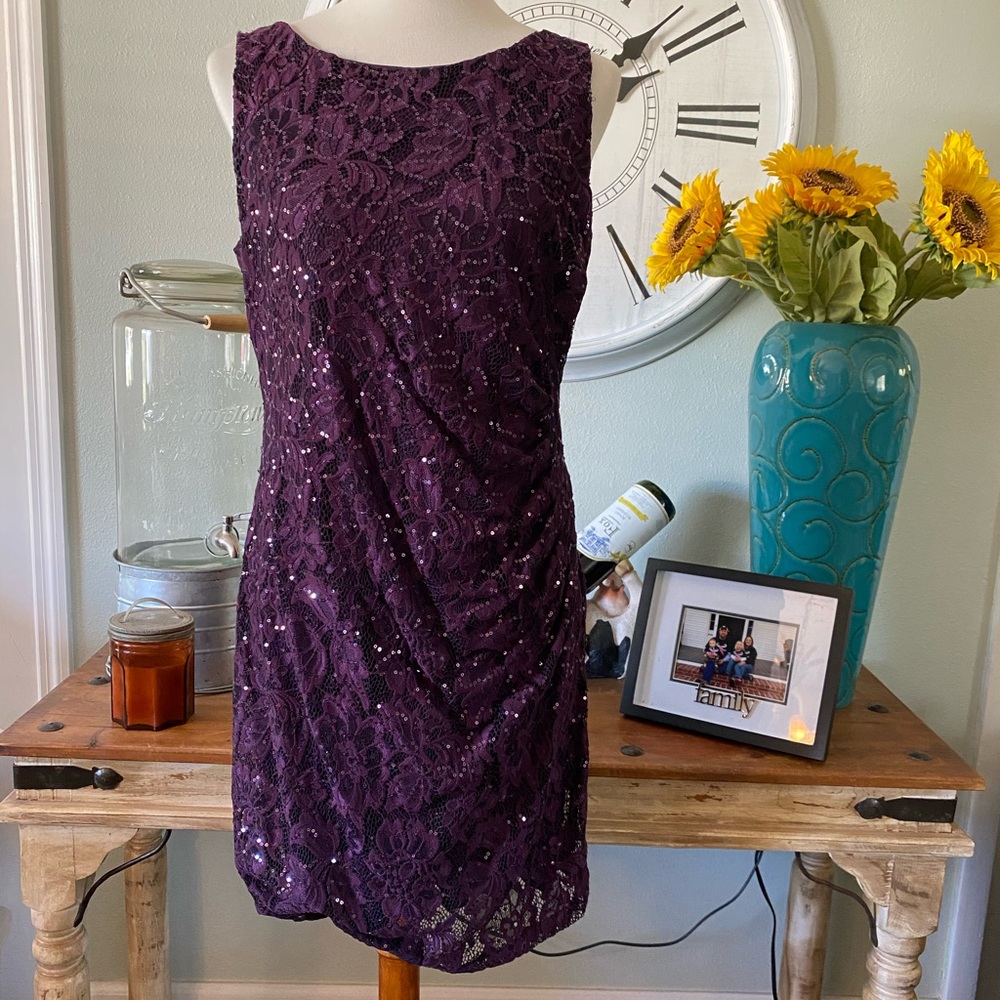 Stunning formal dress!